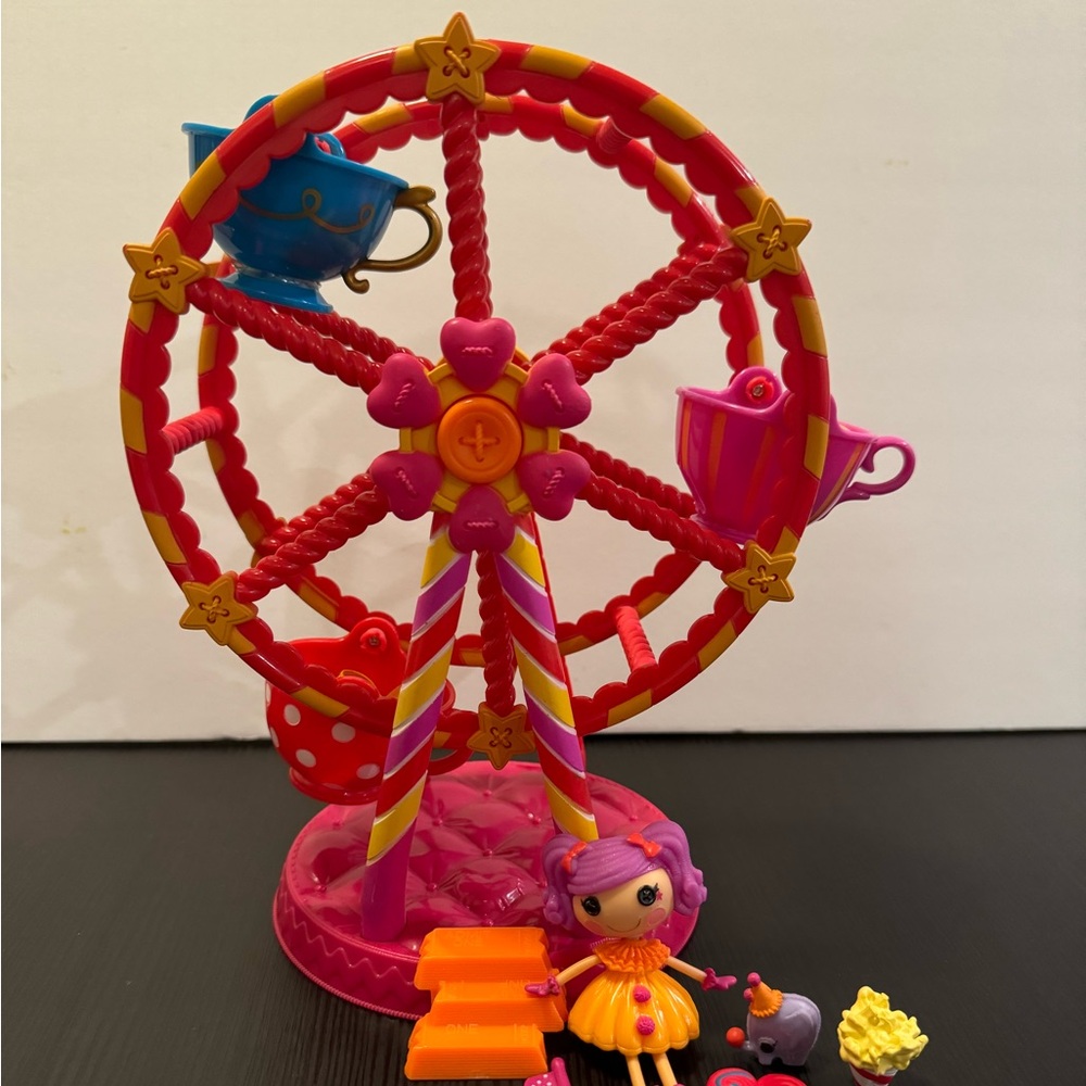 Mini lalaloopsy Ferris wheel